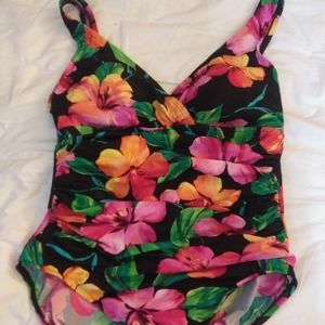 Bathing suit